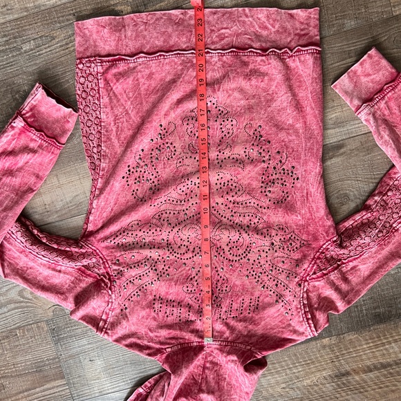 Y2K Affliction rhinestone embellished in distressed red wash full zip hoodie - Picture 12 of 12